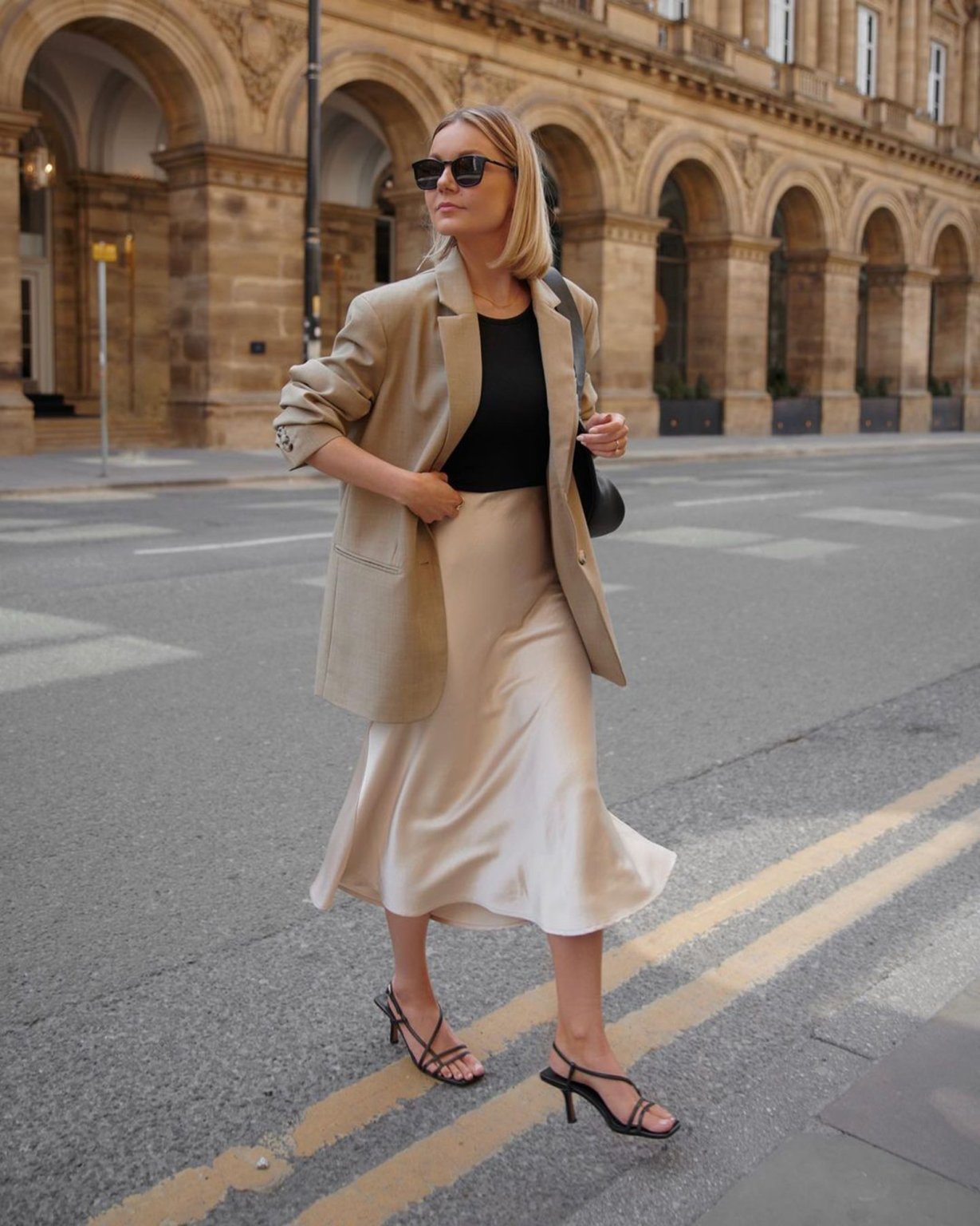 Office Outfit Inspo for Broad Shoulders  How to Style Broad Shoulders &  Feel CONFIDENT 