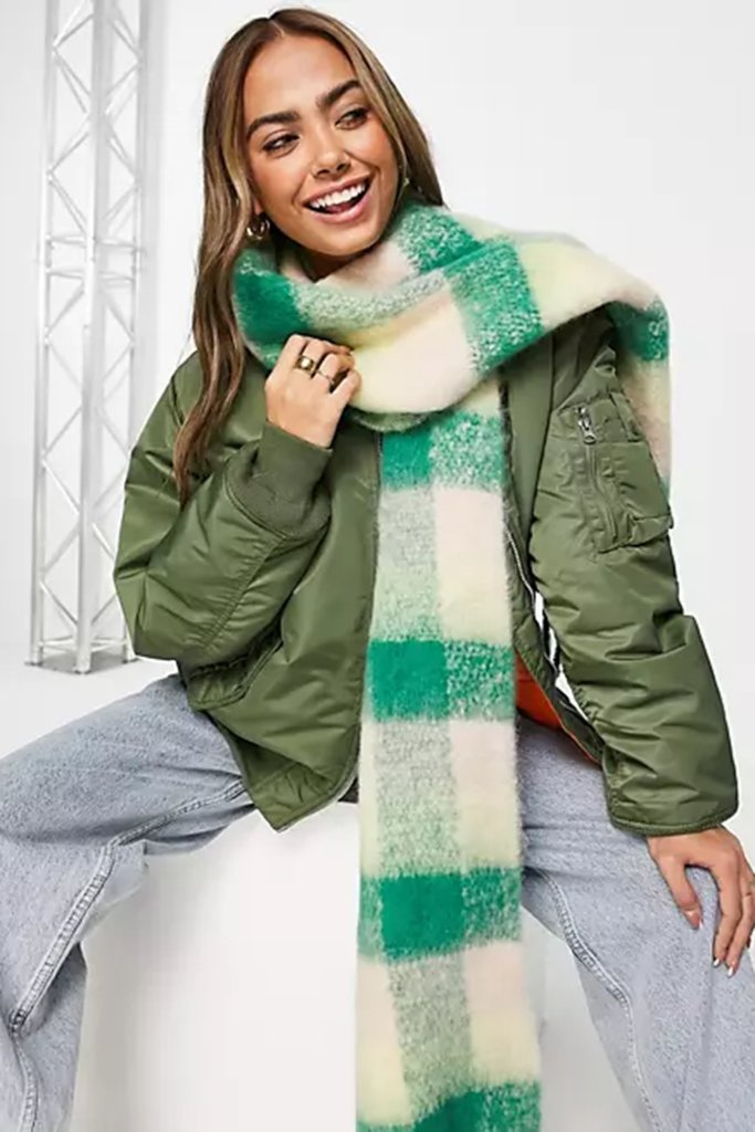 Miss Selfridge green check scarf. Image Miss Selfridge.