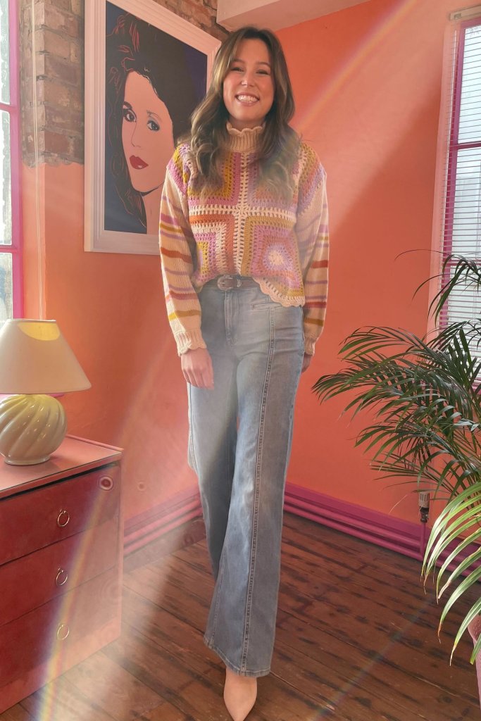 Brianna Jones Dresses In '70s Fashion Every Day