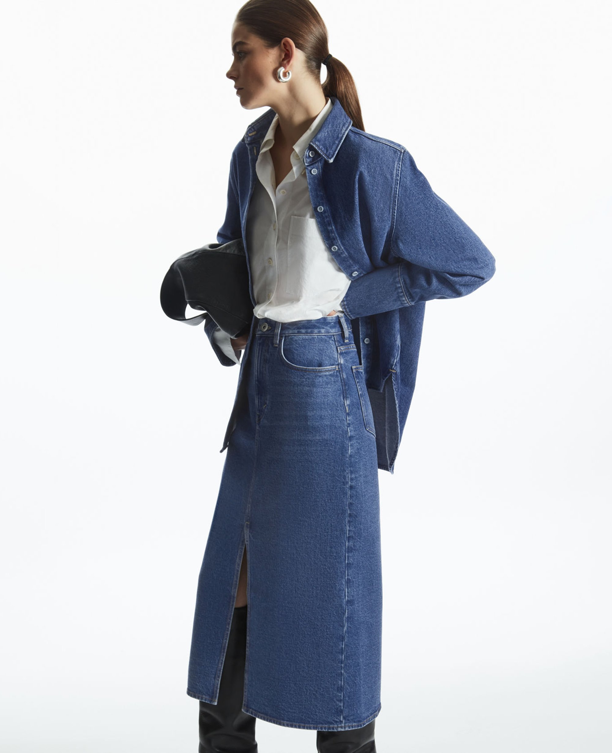 Maxi skirts are everywhere: Shop denim, knit and more fall skirt