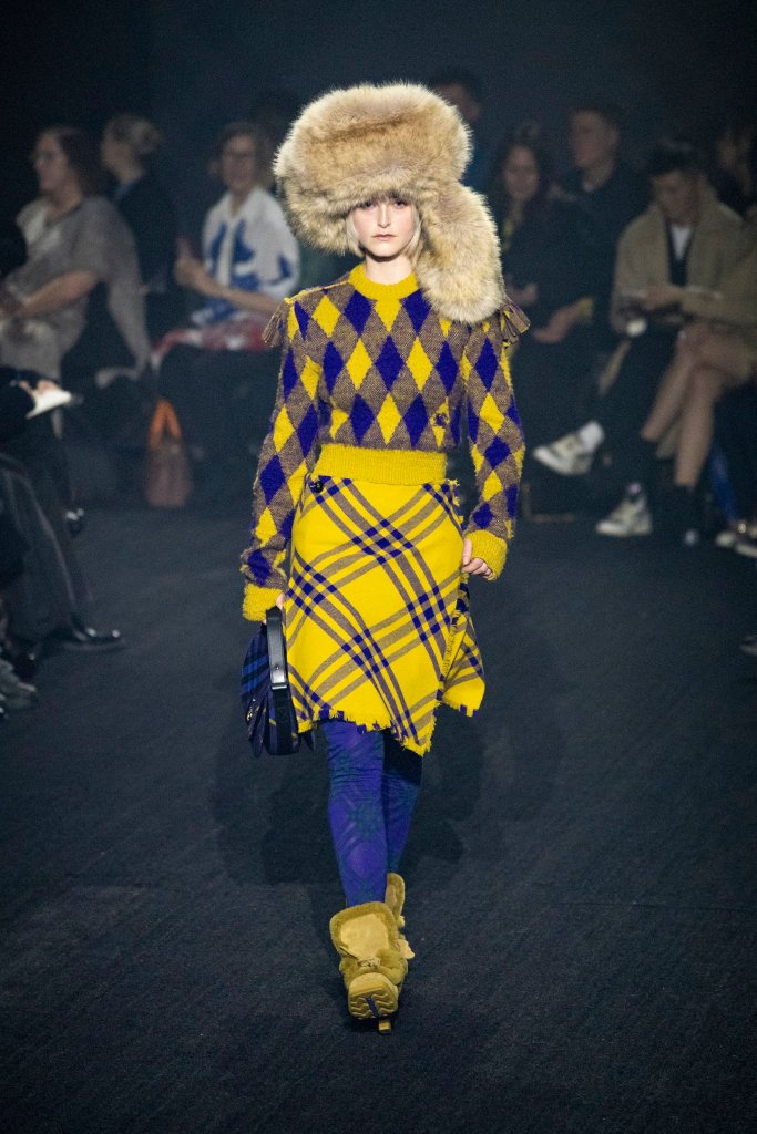 LONDON, ENGLAND - FEBRUARY 20: A model walks the runway at the Burberry show during London Fashion Week February 2023 on February 20, 2023 in London, England. (Photo by Ki Price/WireImage)