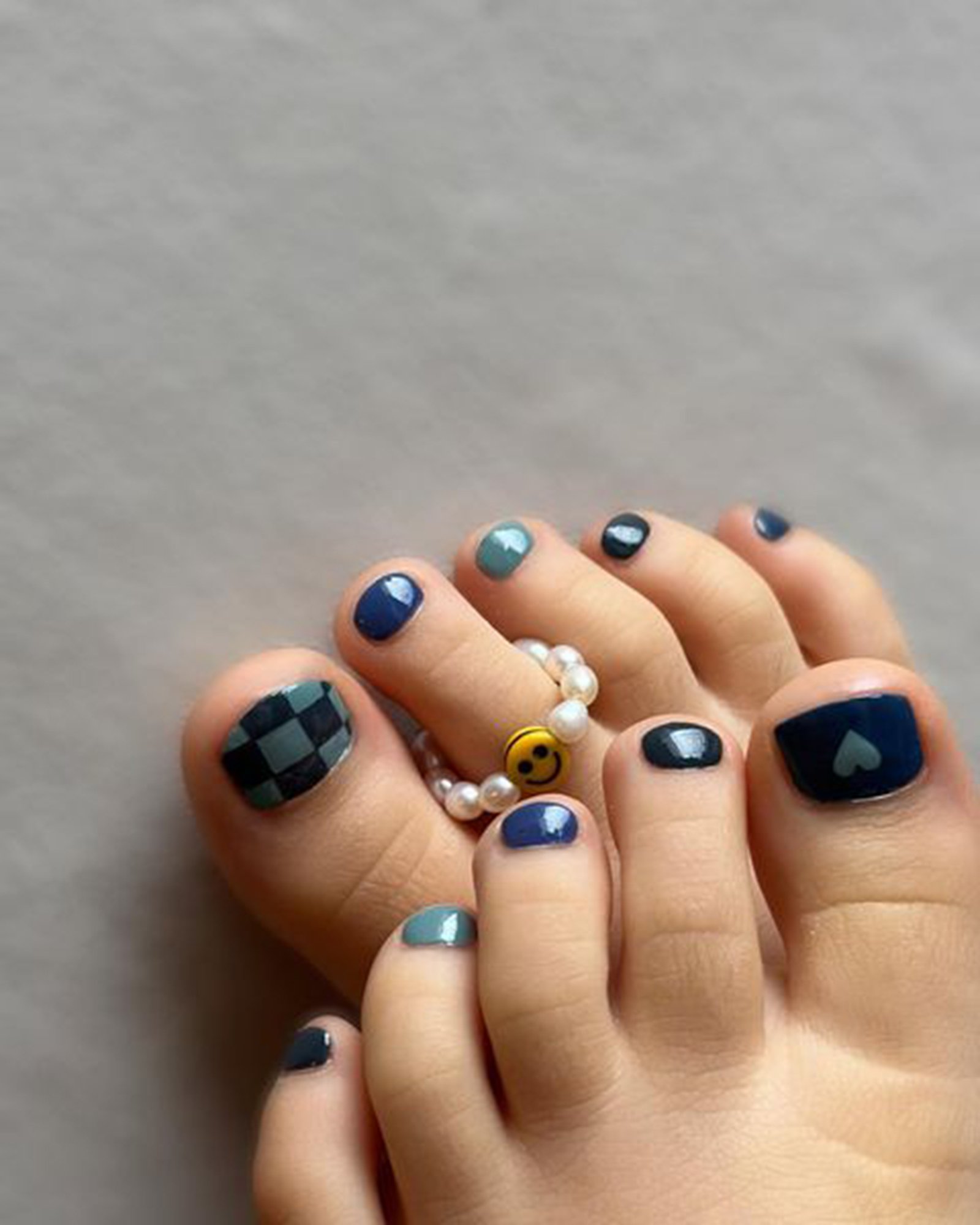 Top Awesome Easy Toe Nail Designs (2023) Designer Hub